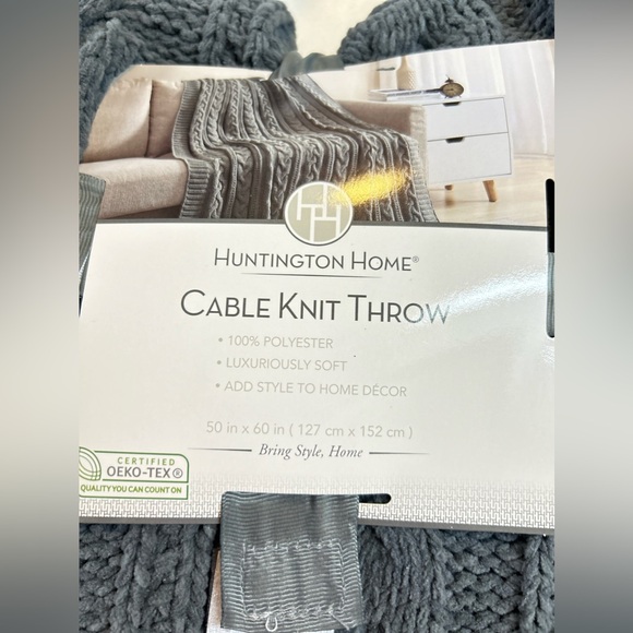 Huntington Home Cable Knits Throw - Picture 1 of 3